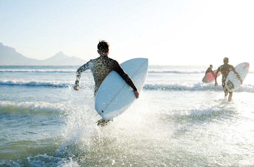  A Buyer’s Guide For Choosing The Ideal Surfboard