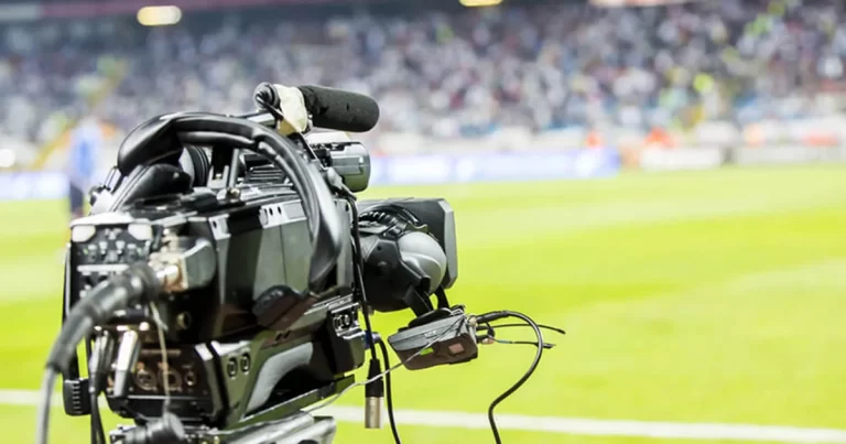 Get Rocking with the Thrill Real-Time Sports Broadcasting