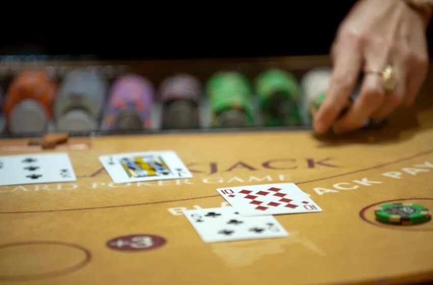  How do you develop a successful online slot gaming strategy?